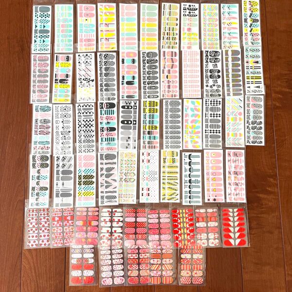 貼るだけ!簡単・ネイルアートシール・ネイルシール・56枚・A・大量・まとめて/定価7168円
