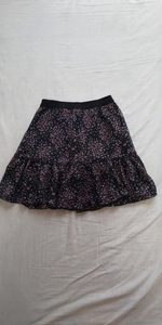  miniskirt black black floral print S size chiffon waist approximately 58cm Flare frill lovely skirt postage 210 jpy ~