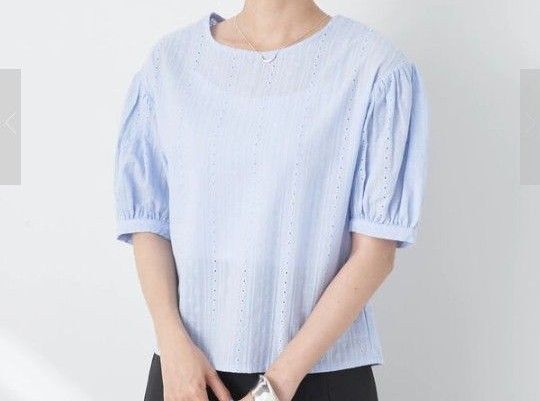 値下げearth music&ecology☆刺繍パフスリーブブラウス