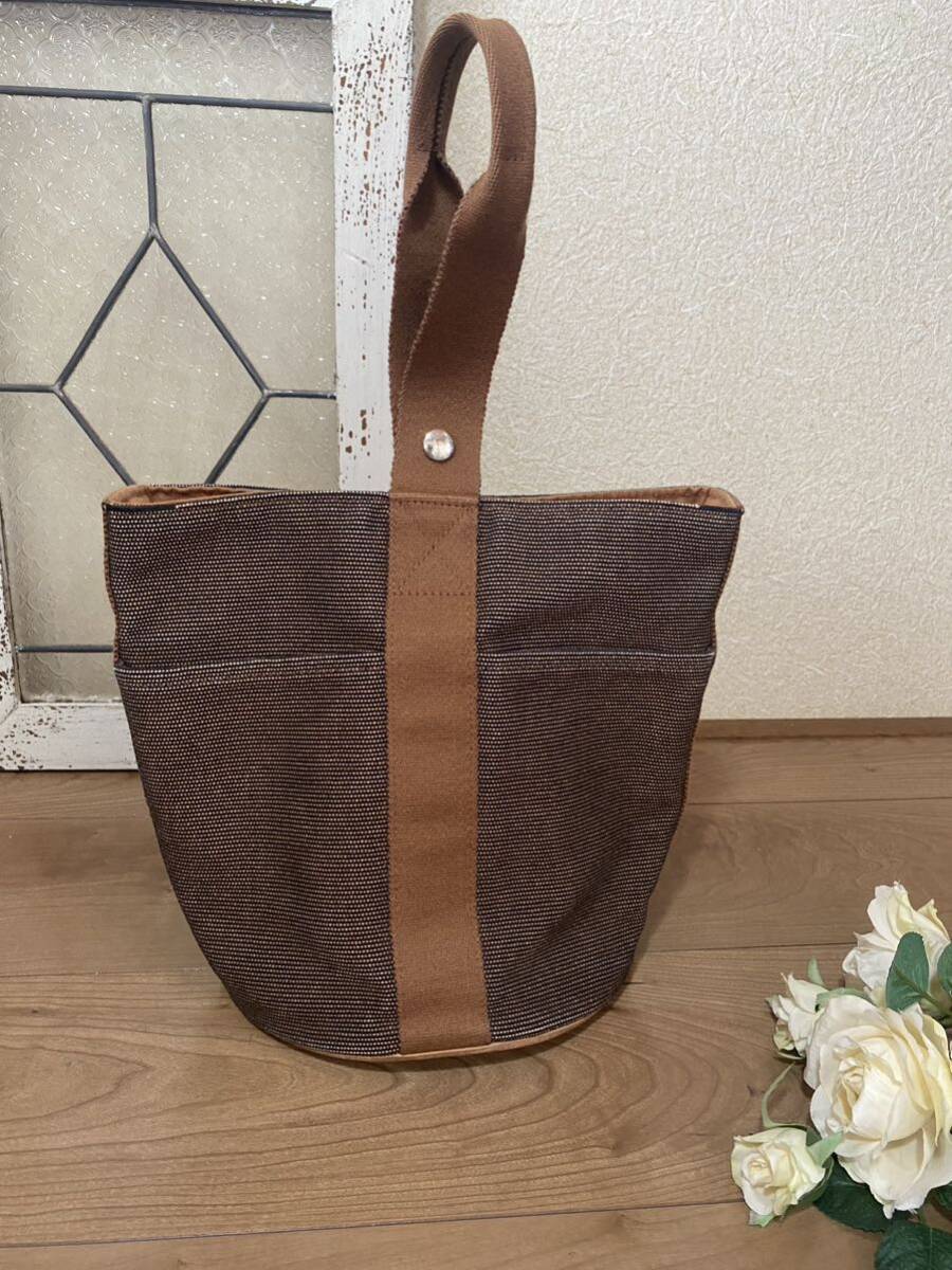 Yahoo!オークション -「エルメス バケツ型バッグ」の落札相場 Yahoo!オークション -「エルメス バケツ型バッグ」の落札相場