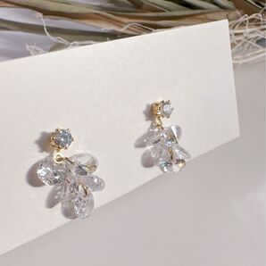 No.1127 ラスト1 キュービックジルコニア 華奢 ピアス イヤリング 小ぶり 上品 ガラス クリア シンプル