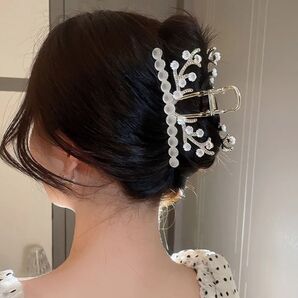 トナカイ 鹿 角 花 キラキラ パール バンスクリップ ヘアアクセサリー 贅沢 ヘアクリップ ドレス 着物 高見え ヘアアクセ