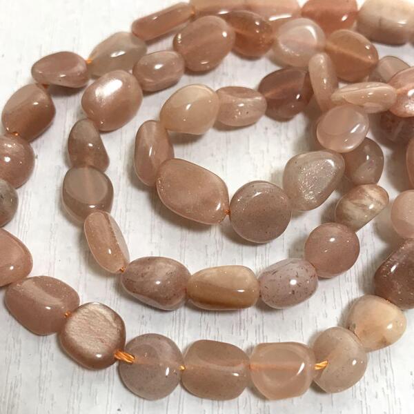 em253/SALE!天然石◇サンストーングッド約6×8mm1連