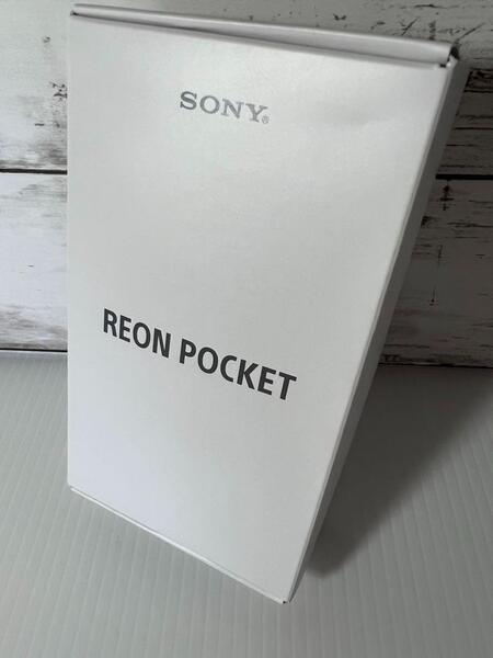 ソニー SONY REON POCKET ウェアラブルサーモデバイス RNP-1A/W