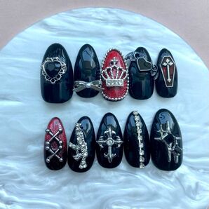 ヴァンパイア 吸血鬼 ハロウィン ハート 十字架 リボン 拳銃 王冠 シルバー マグネット 黒 赤 地雷系 ネイル ネイルチップ