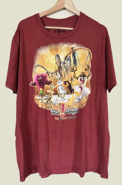 ルーニー・トゥーンズ半袖Tシャツ