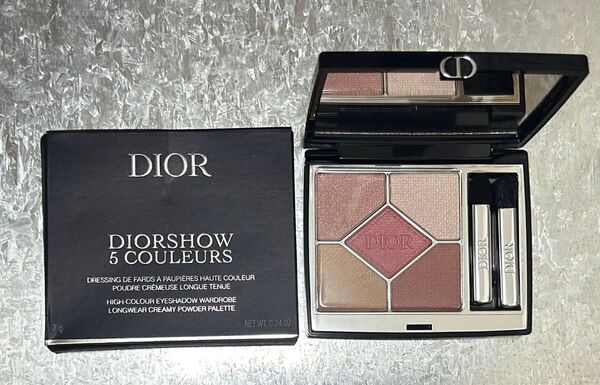 DIOR アイシャドウ サンククルール 923 ポプリンピーチ