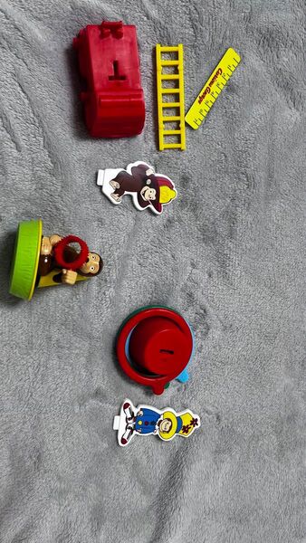 マック ハッピーセット おさるのジョージ セット