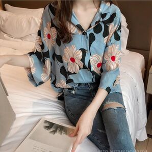 花柄 半袖 シャツ zara風 大きいサイズ 体型カバー 韓国 万能 モード系 ヴィンテージモチーフ 柄シャツ 青