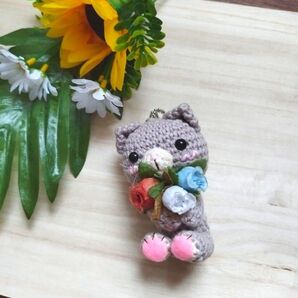あみぐるみ 子猫 花束