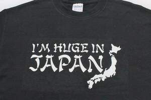 UTS30ジョークＴシャツL半袖Tシャツ日本地図I'M HUGE IN JAPAN私は日本では巨大です