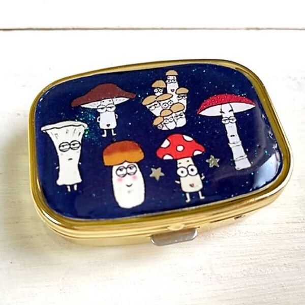 アクセサリーケース ピルケース キノコ かわいい プチギフト ハンドメイド