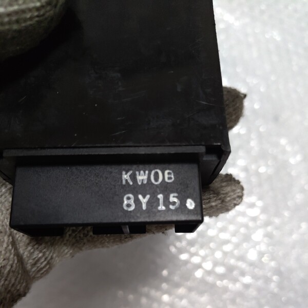 ブロス400 8y15 レギュレター イグナイター CDI ECU PGM-DCTユニット レクチファイア 実働取外し 純正 中古