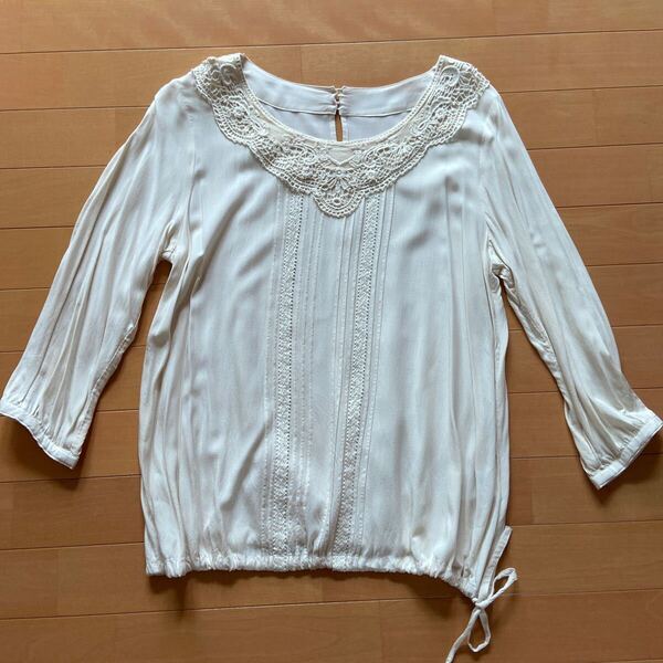 ベルメゾン☆レース タック 七分袖ブラウス♪レディースL☆美品