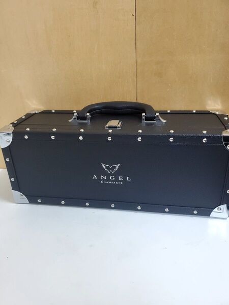 エンジェル シャンパン。ブラック 箱瓶付、お酒、オシャレ箱早いもの勝ち