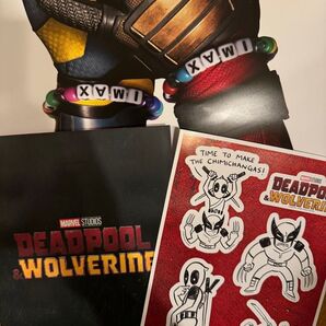 デッドプール ウルヴァリン ステッカーとポスター