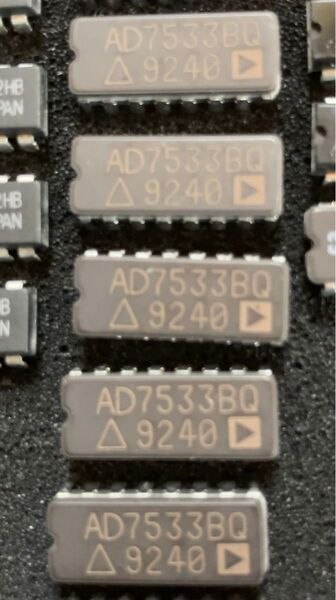 アナログデバイス CMOS Low Cost,10-Bit Multiplying DAC AD7533BQ 4個セット