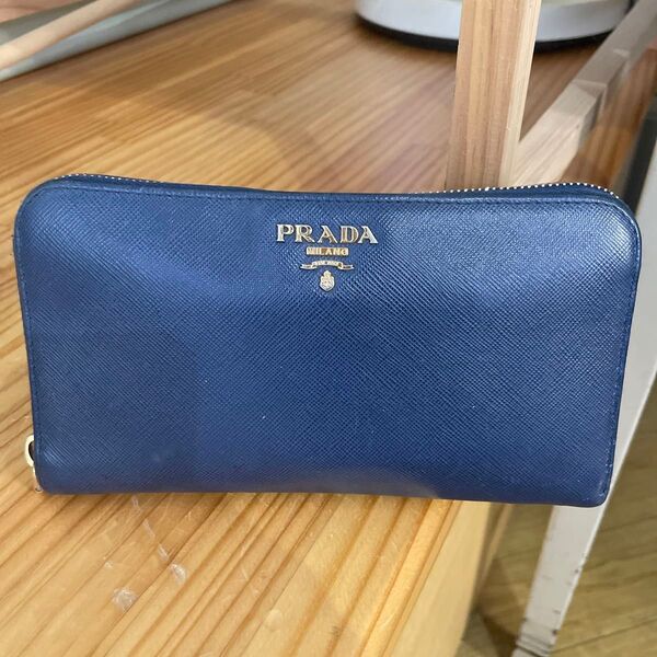 PRADA プラダ 希少ネイビー ブルー 長財布 ラウンドファスナー ラウンドファスナー長財布 サフィアーノ レザー