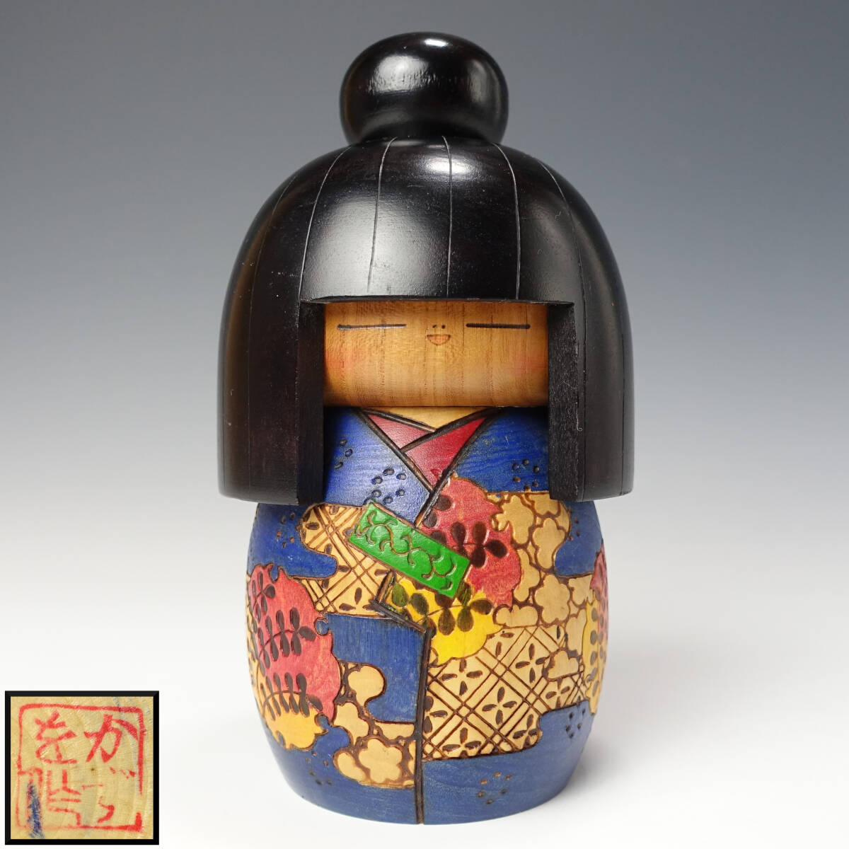 創作こけし 渡辺雄二氏作 『雪わらし』 文部大臣賞受賞作品 - 工芸品 創作こけし 渡辺雄二氏作 『雪わらし』 文部大臣賞受賞作品 - 工芸品