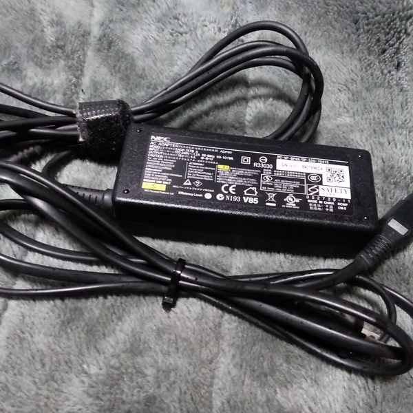 ◇ ACアダプター NEC 中古品（品番　ADP80)　動作保証　（出力　15V 5Am)