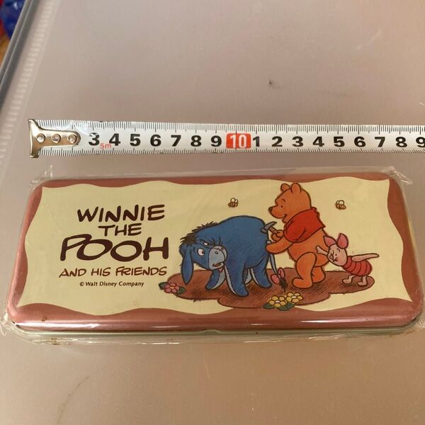 ディズニー プーさん 缶ペンケース