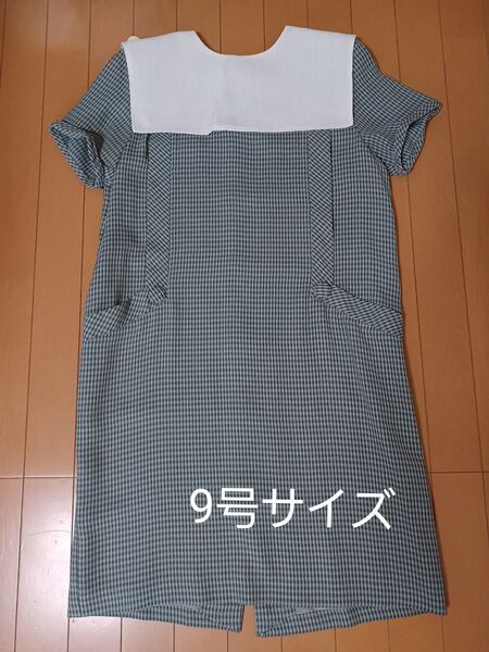 ⑫2商品でお得!難有り☆レトロ可愛い半袖ワンピース☆グレー系色サイズ9号