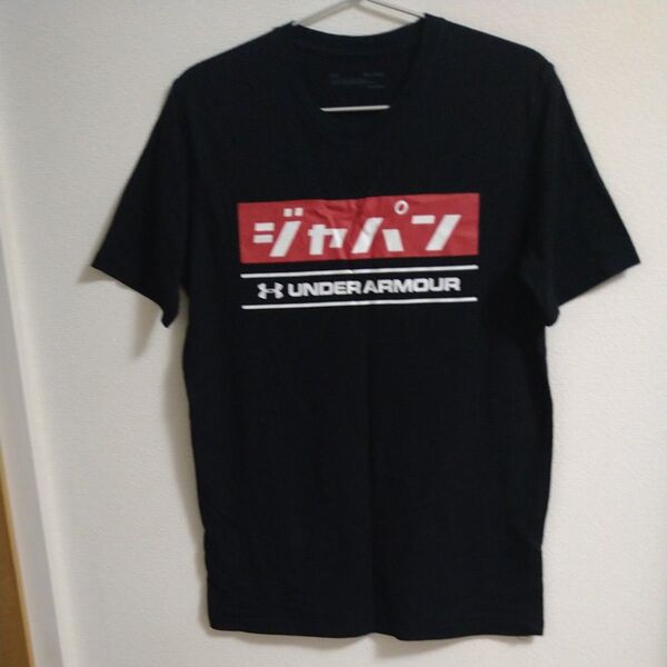 UNDER ARMOUR★半袖Tシャツ S
