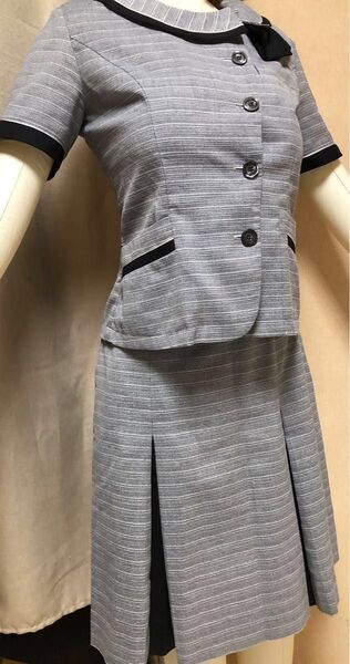 7号 サイズボンマックスセットアップスーツ 受付制服