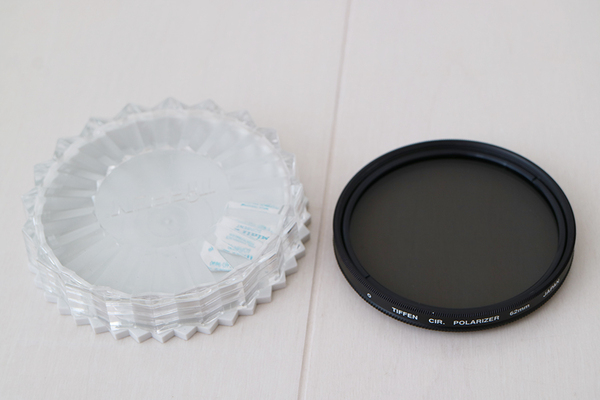 < ティッフェン > TIFFEN CIR. POLARIZER 62mm < 偏光 PL フィルター >