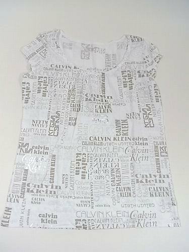 Calvin Kleinカルバンクラインレディース女性用Tシャツ（ホワイト）M