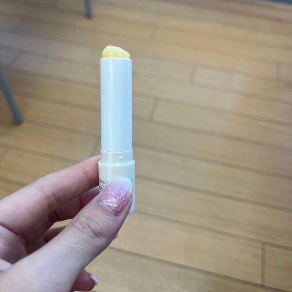 ニベアリップ