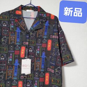 新品 けろけろけろっぴ サンリオ Tシャツ シナモン ポチャッコ 総柄 ネオン