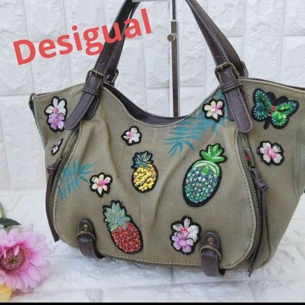 完売商品 Desigual デシグアル トートバッグ パイナップル アップリケ 花柄 刺繍 スパンコール ハンドバッグ 肩掛け
