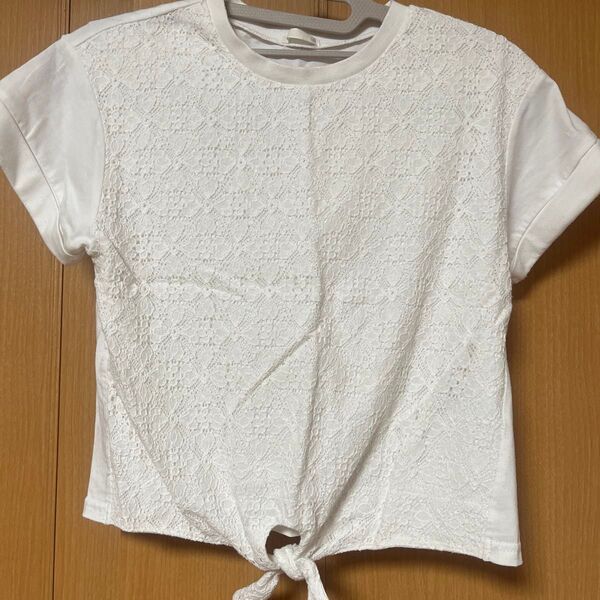 GU 白Tシャツ 前レース 半袖 140