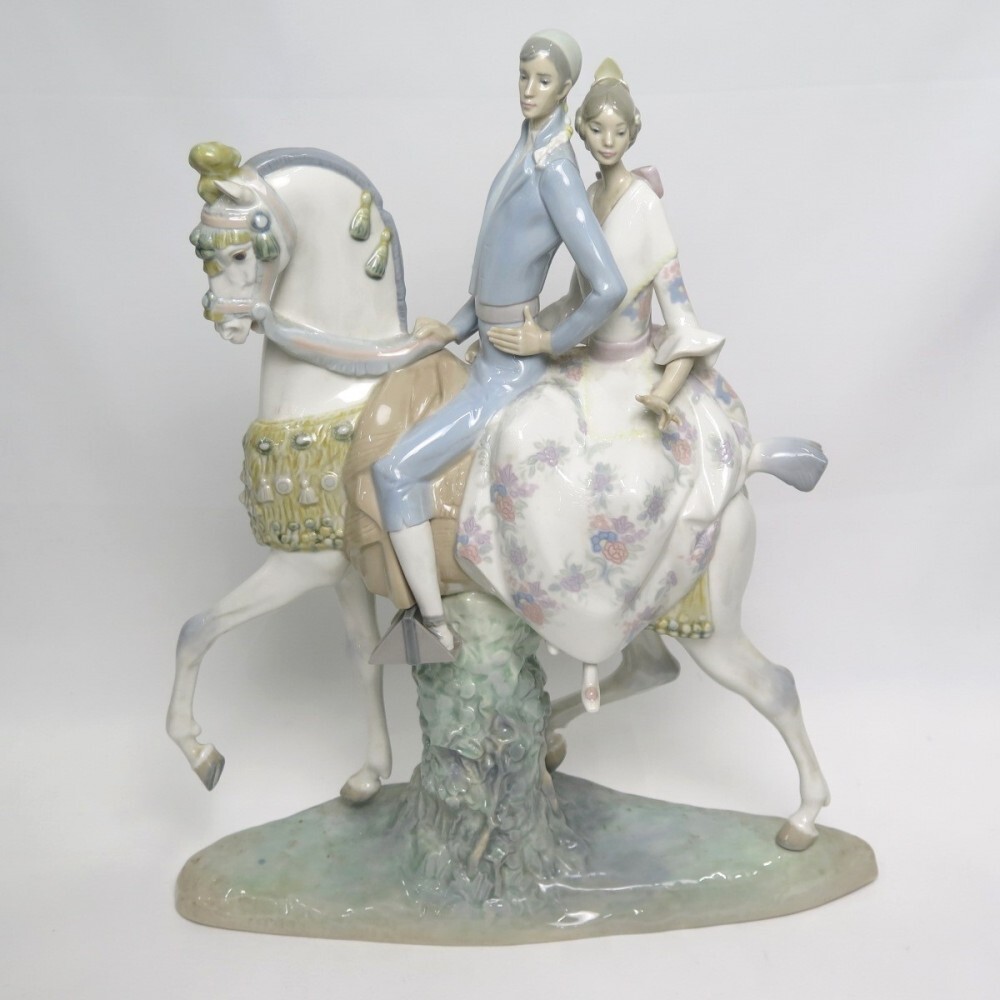 2024年最新】Yahoo!オークション -リヤドロ 馬の中古品・新品・未使用品一覧