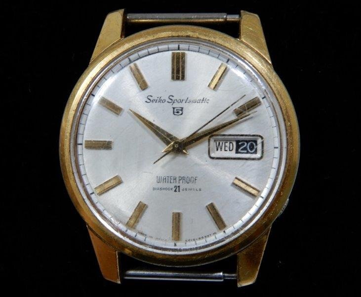 ジャンク SEIKO デッドストック級 自動巻き Yahoo!オークション - 【デッドストック】 セイコー スポーツ