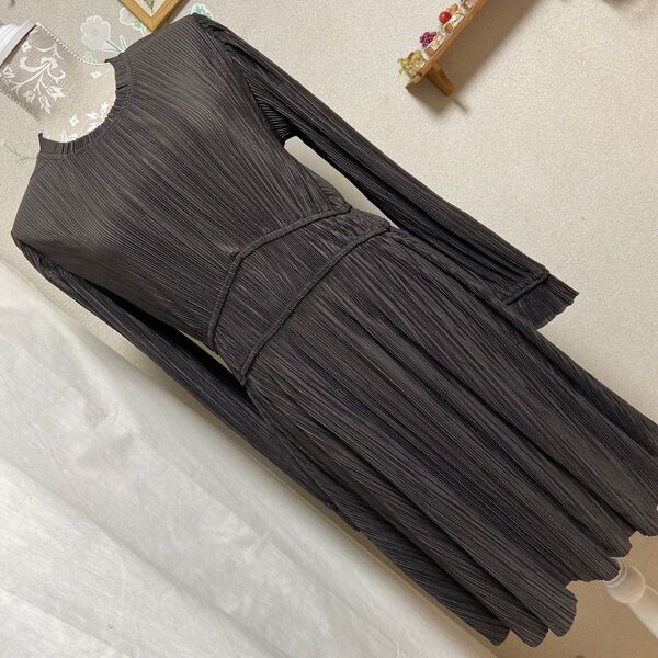 新品タグ付 ZARA ワンピース チュニック
