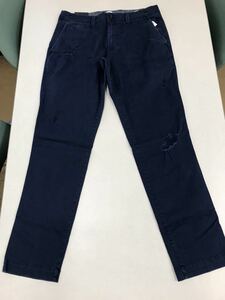 ■ＧＡＰ■チノパン■人気のネイビー■新品■ウエスト79cm股下81cm■スリム■カジュアルに■USED加工■2-1