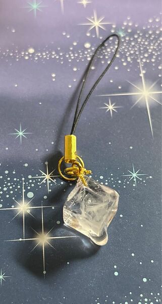 溶けない氷 ミニストラップキーホルダー ハンドメイド キーホルダー