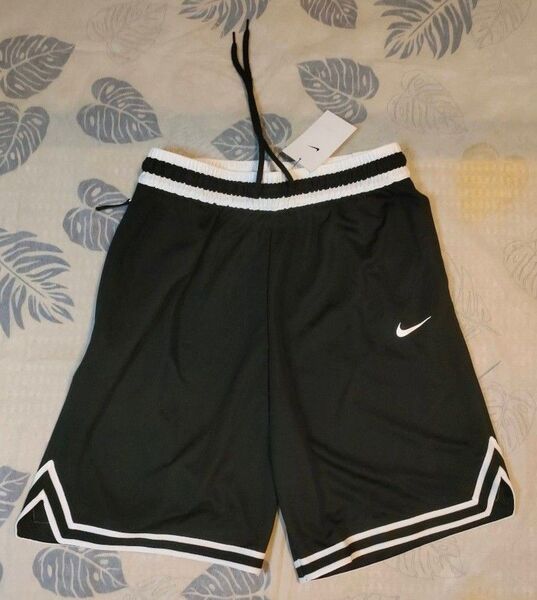 新品 NIKE ナイキ JORDAN DNA ハーフパンツ サイズL