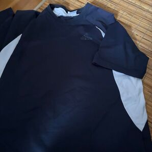 スポーツシャツ