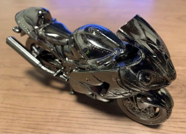 スズキ ハヤブサ 隼 【金属模型】 GSX1300R 世界の名車シリーズ レッドバロン 金属製 インテリア 置物 バイク