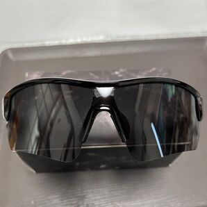 8 スポーツサングラス