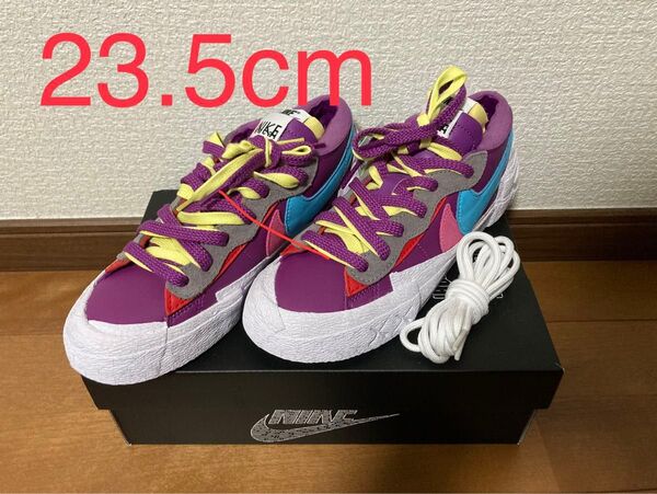 NIKE sacai KAWS カウズ×サカイ×ナイキ ブレーザーロー パープルダスク DM7901-500 スニーカー