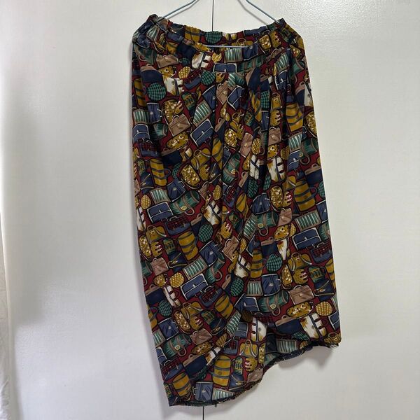 antiquaスカート 透け感もなく総ゴムで履きやすいと思います。 試着程度でほぼ眠ったままになっていました。 #スカート
