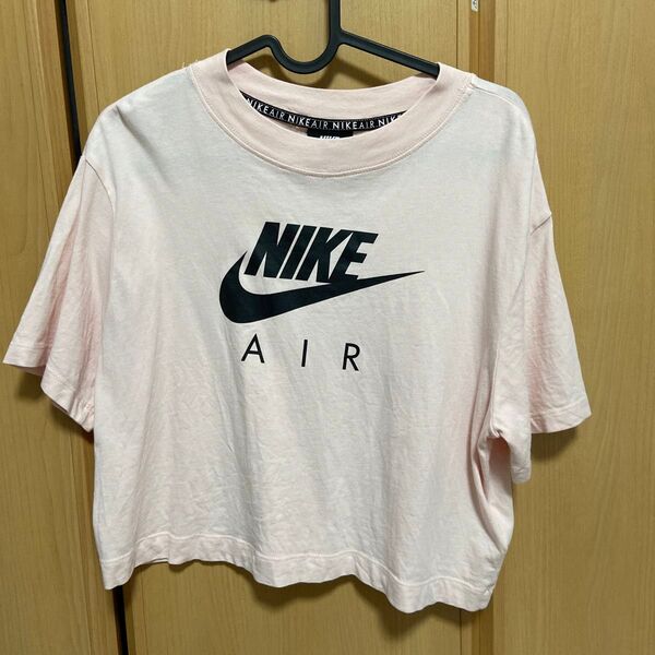 NIKE ショート丈 Tシャツ M