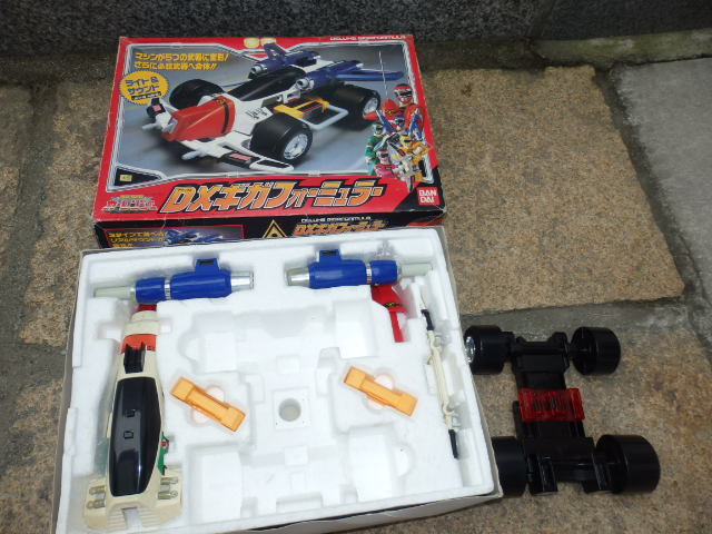 Yahoo!オークション -「dx rvロボ」(激走戦隊カーレンジャー Yahoo!オークション -「dx rvロボ」(激走戦隊カーレンジャー