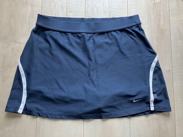 NikeFitDRY ナイキ テニススコート