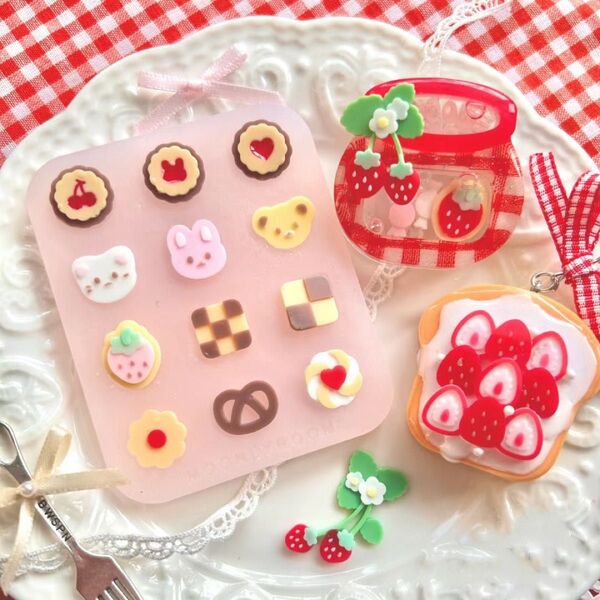 ☆新品登場☆シリコンモールド ビスケット クッキー チョコ デコレーション パーツ 装飾 封入パーツ