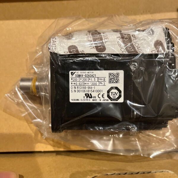 安川 Servo motor サーボモーター 未使用 領収書可 sgmav-02a3a21